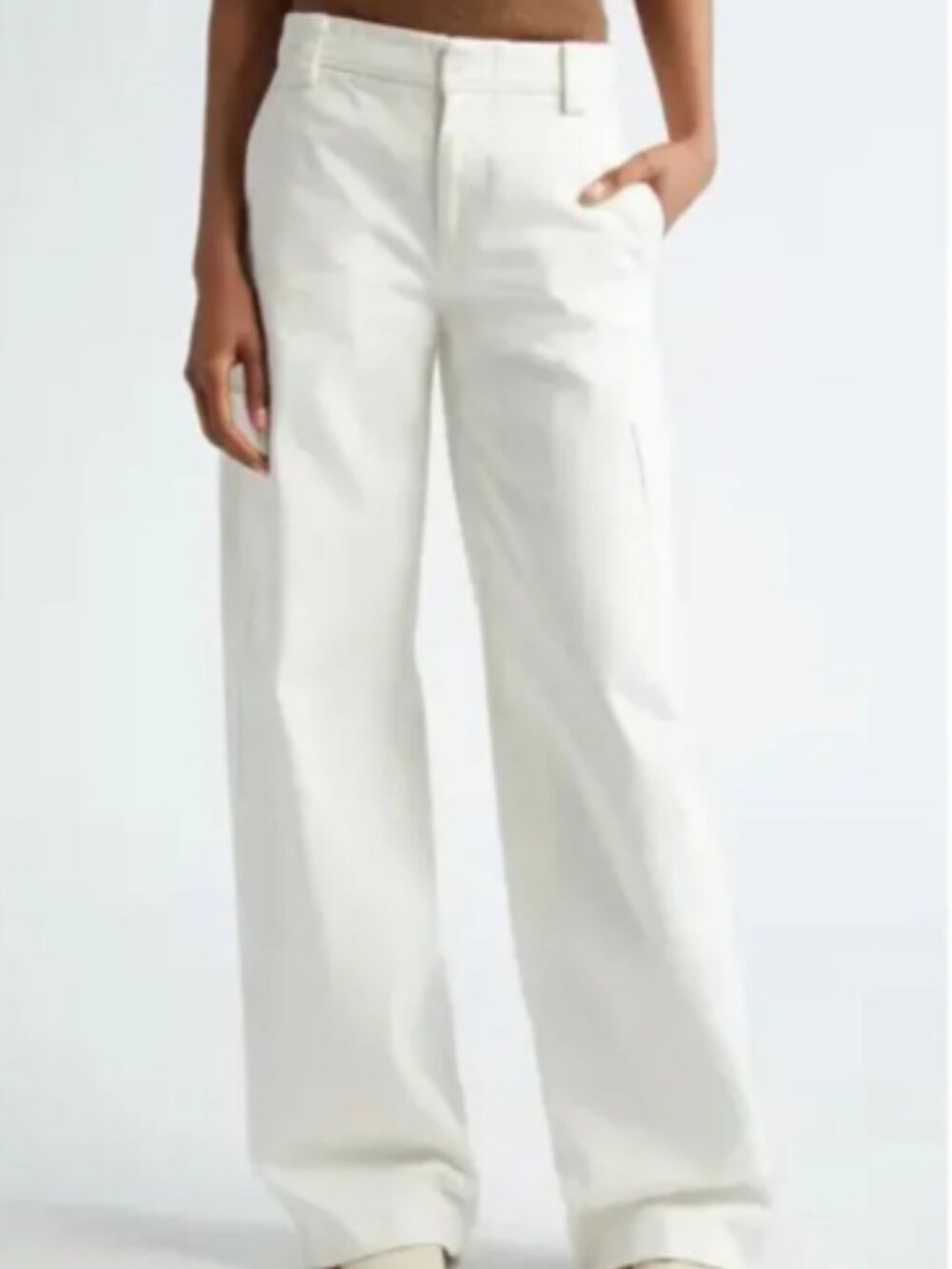 Vince Twill off white utility/cargo pants Like New. Size 8